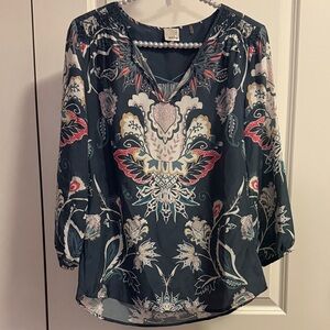 EUC 100% Silk Ecru Floral 3/4 Sleeve Blouse Size Small